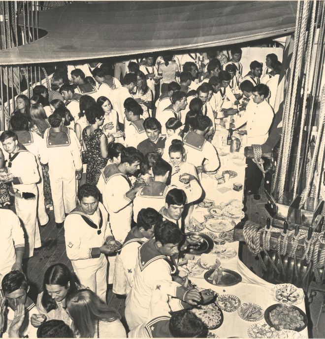 Festa S. Cruz de Tenerife.jpg